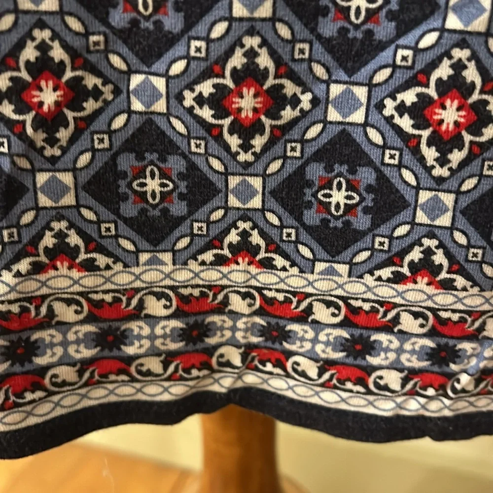 Max Studio Tile Print Skirt   Size M - Picture 3 of 6